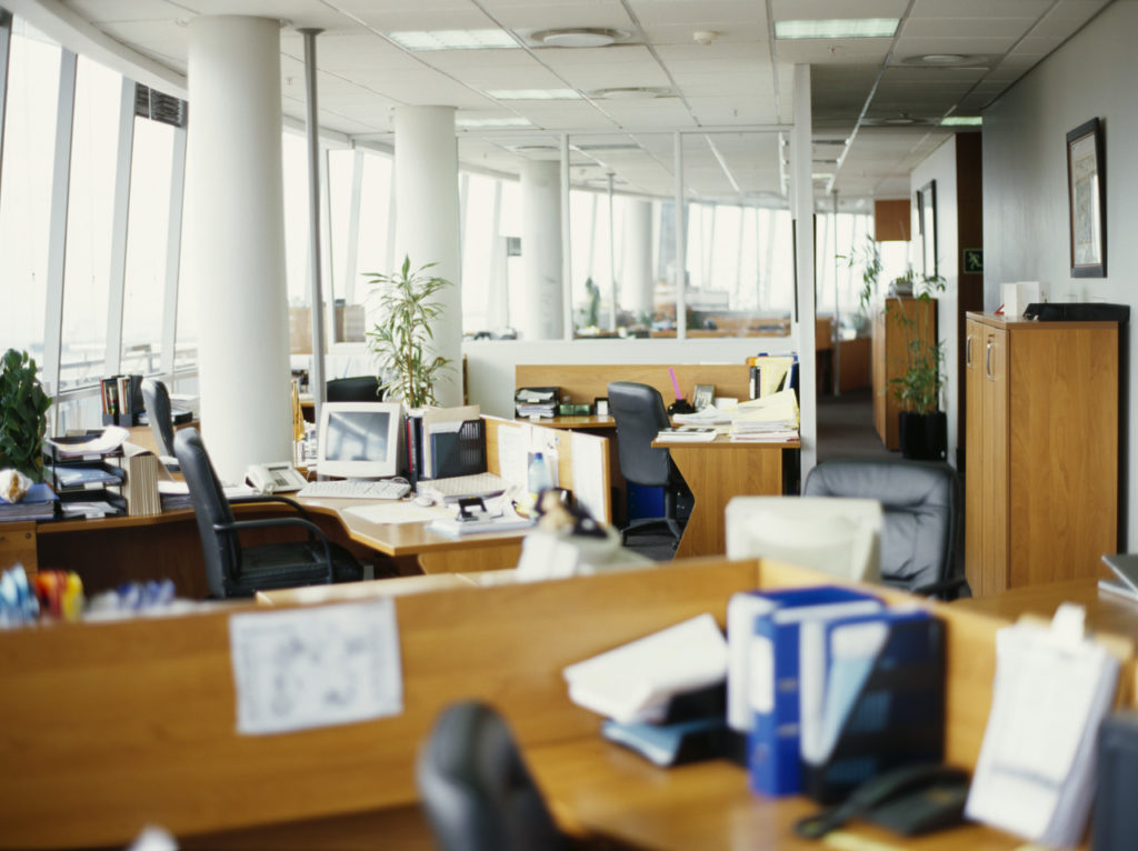 confinement, télétravail et externalisation des tâches